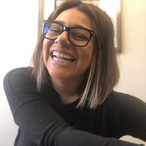 Meet your Posher, Arielle